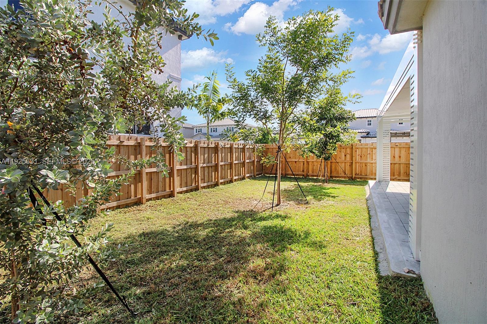 KEYS-GATE NO 1 - Residential