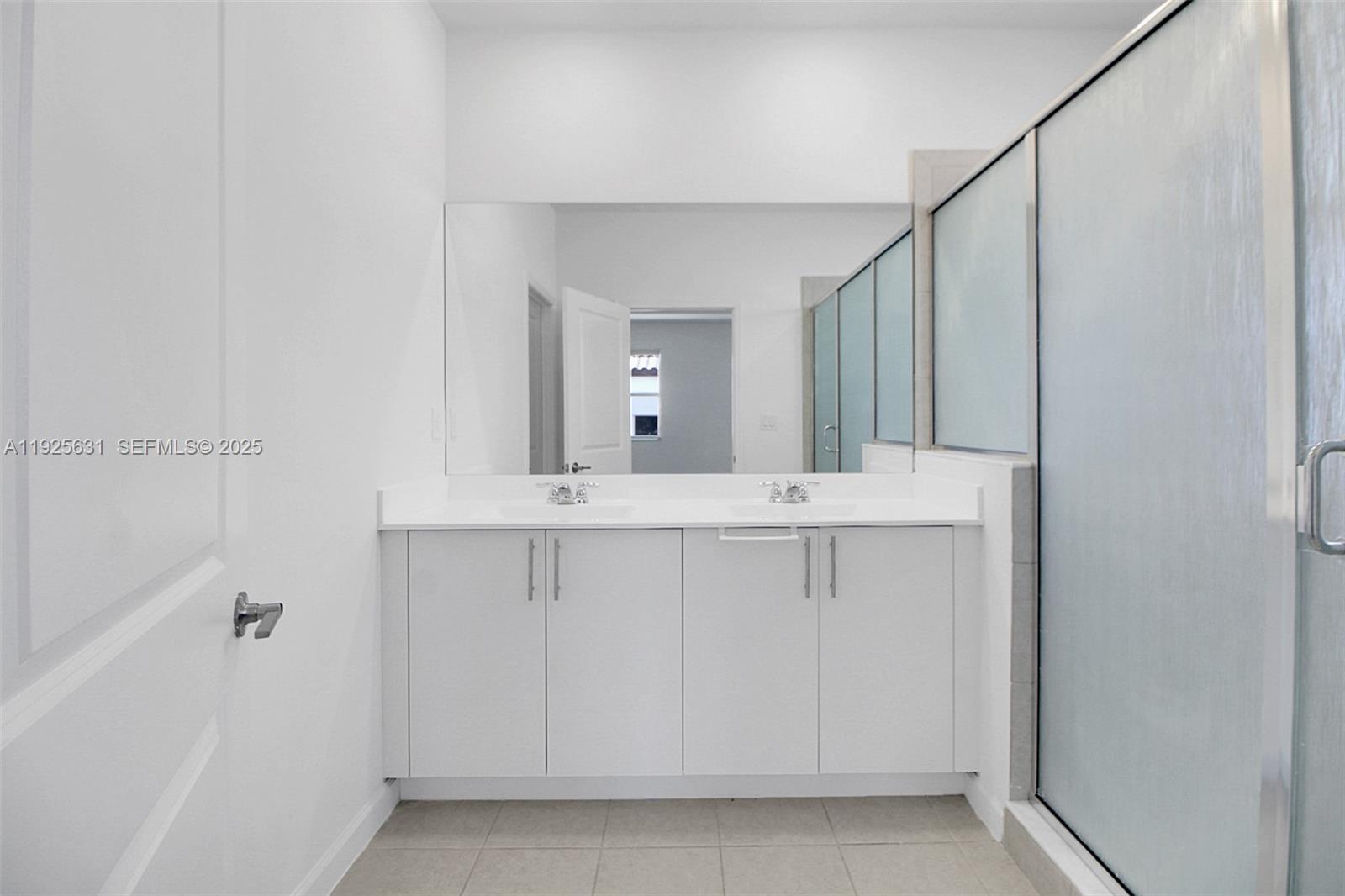 KEYS-GATE NO 1 - Residential