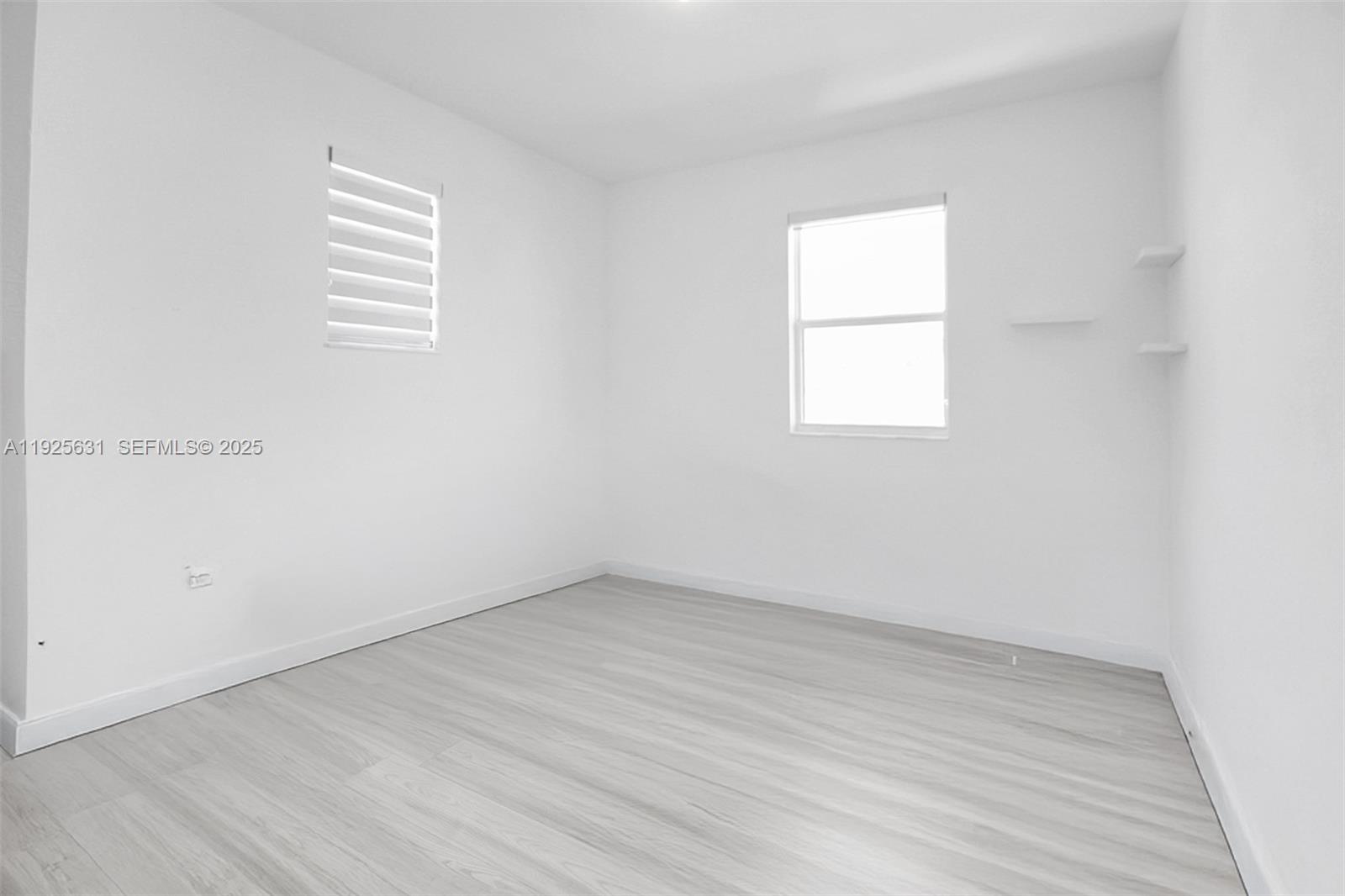 KEYS-GATE NO 1 - Residential