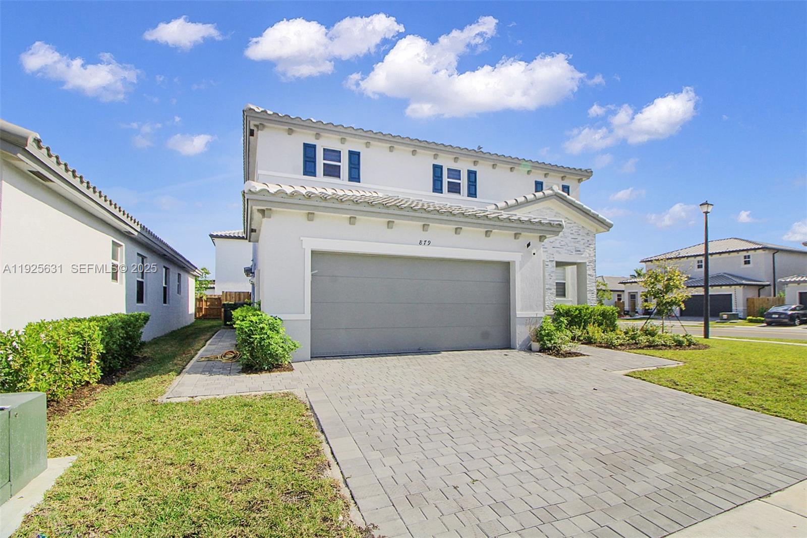 879 SE 26th Ter, Homestead, FL, 33035/$730,000 3 879 SE 26th Ter