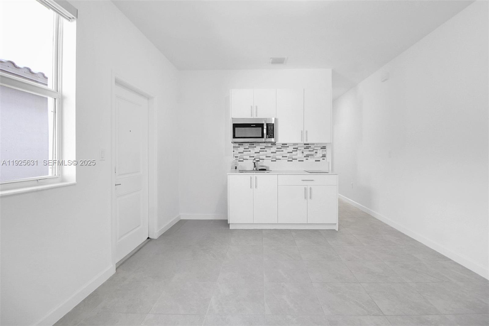 KEYS-GATE NO 1 - Residential