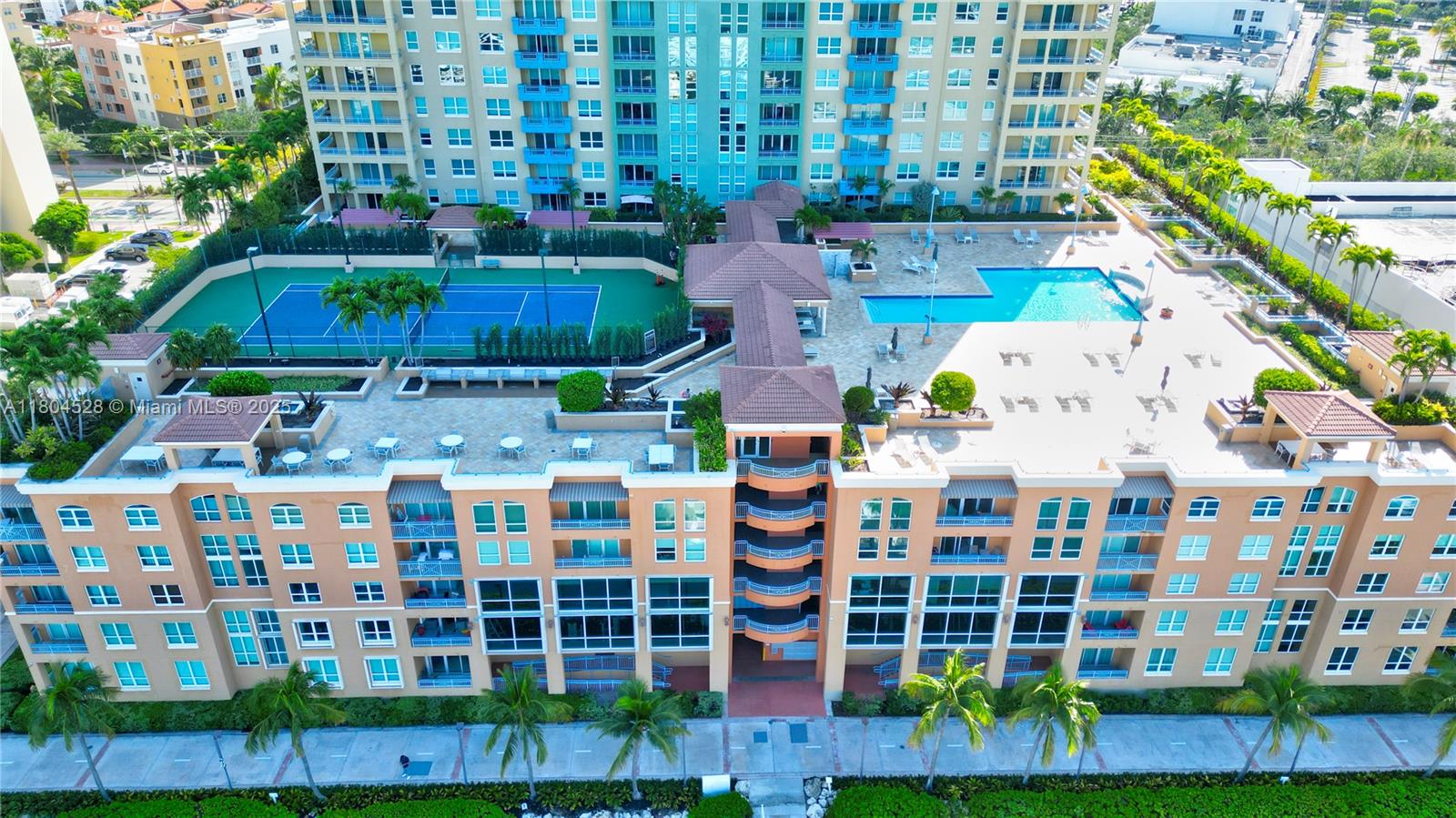 YACHT CLUB AT PORTOFINO C - Residential Lease