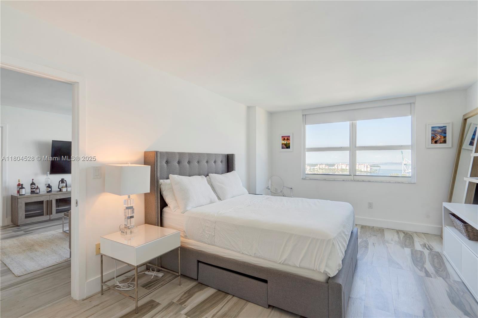 YACHT CLUB AT PORTOFINO C - Residential Lease