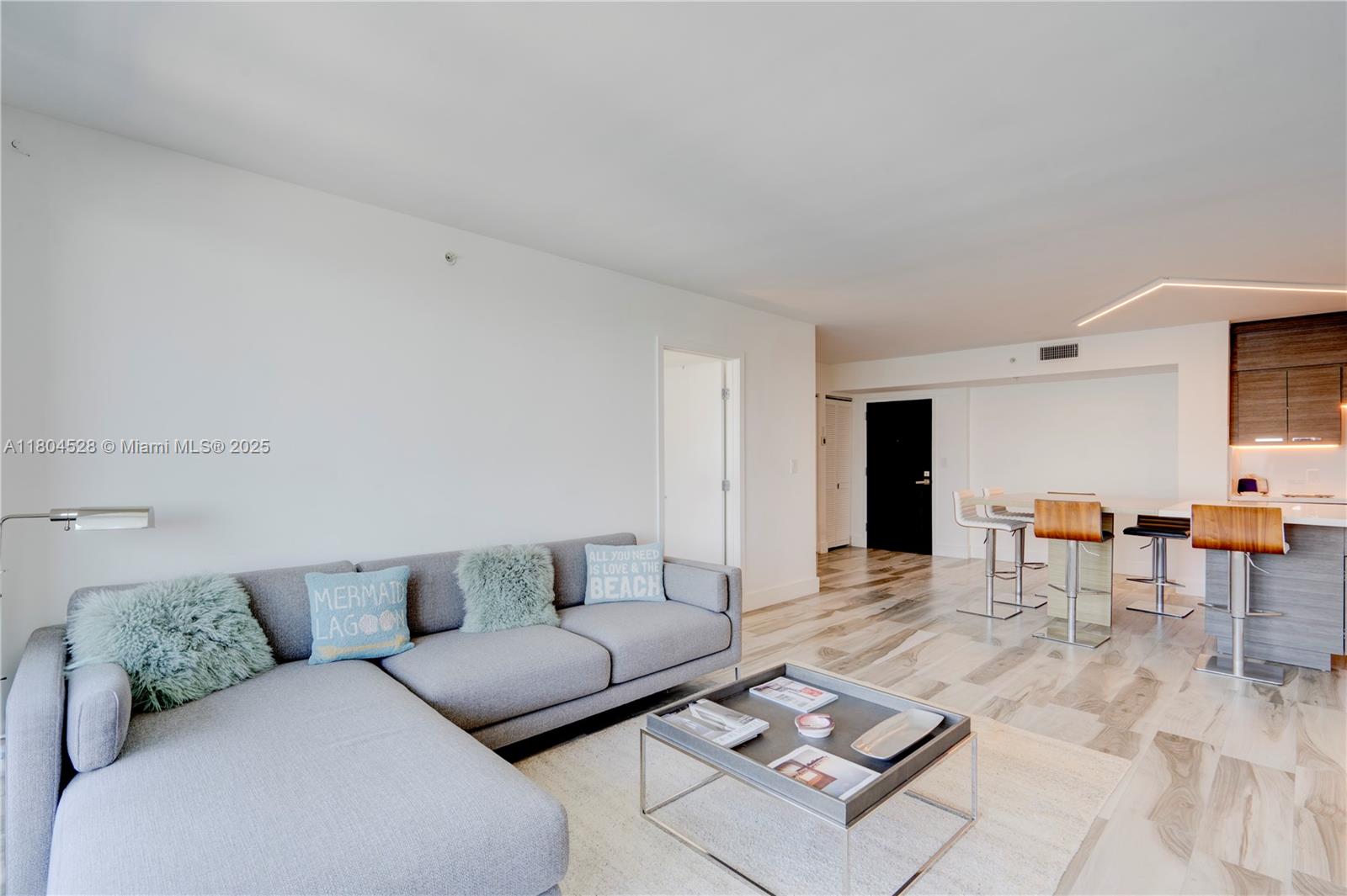 YACHT CLUB AT PORTOFINO C - Residential Lease