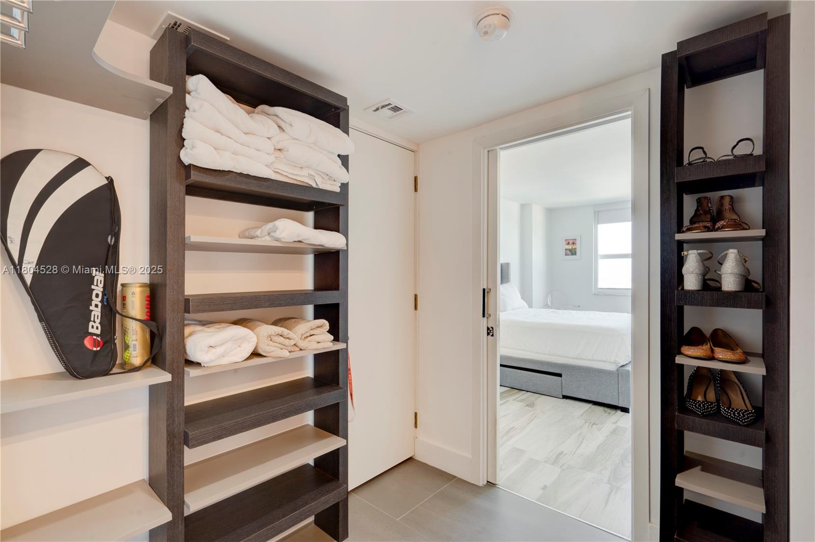 YACHT CLUB AT PORTOFINO C - Residential Lease