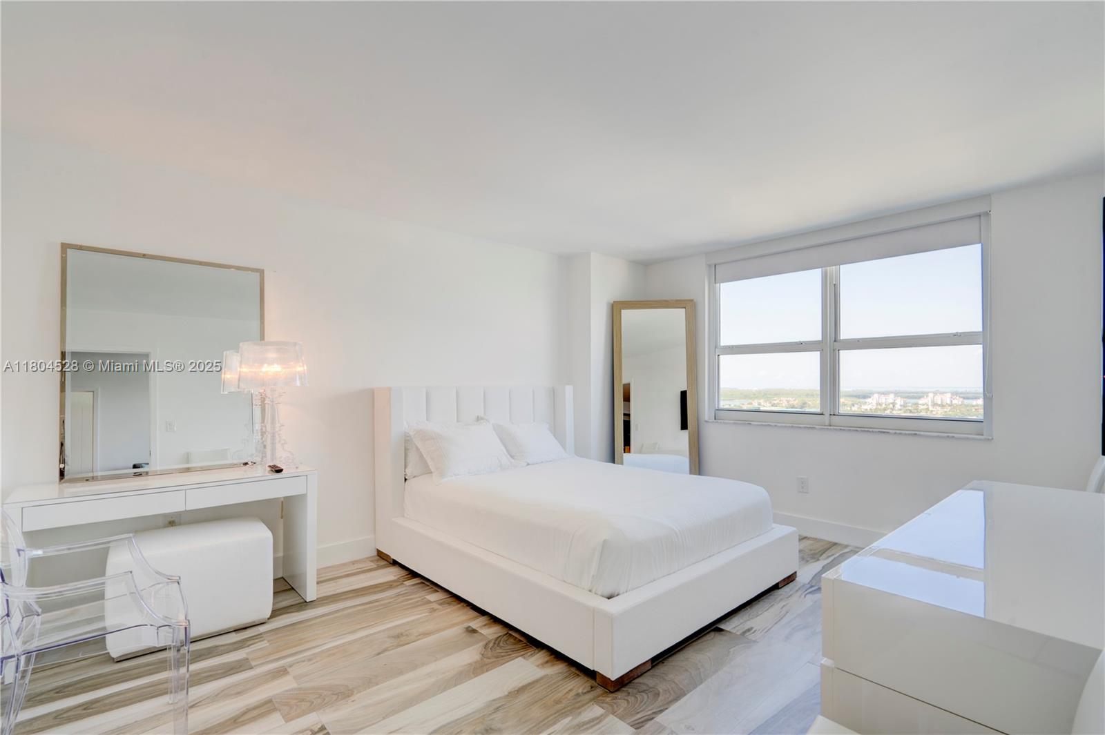 YACHT CLUB AT PORTOFINO C - Residential Lease