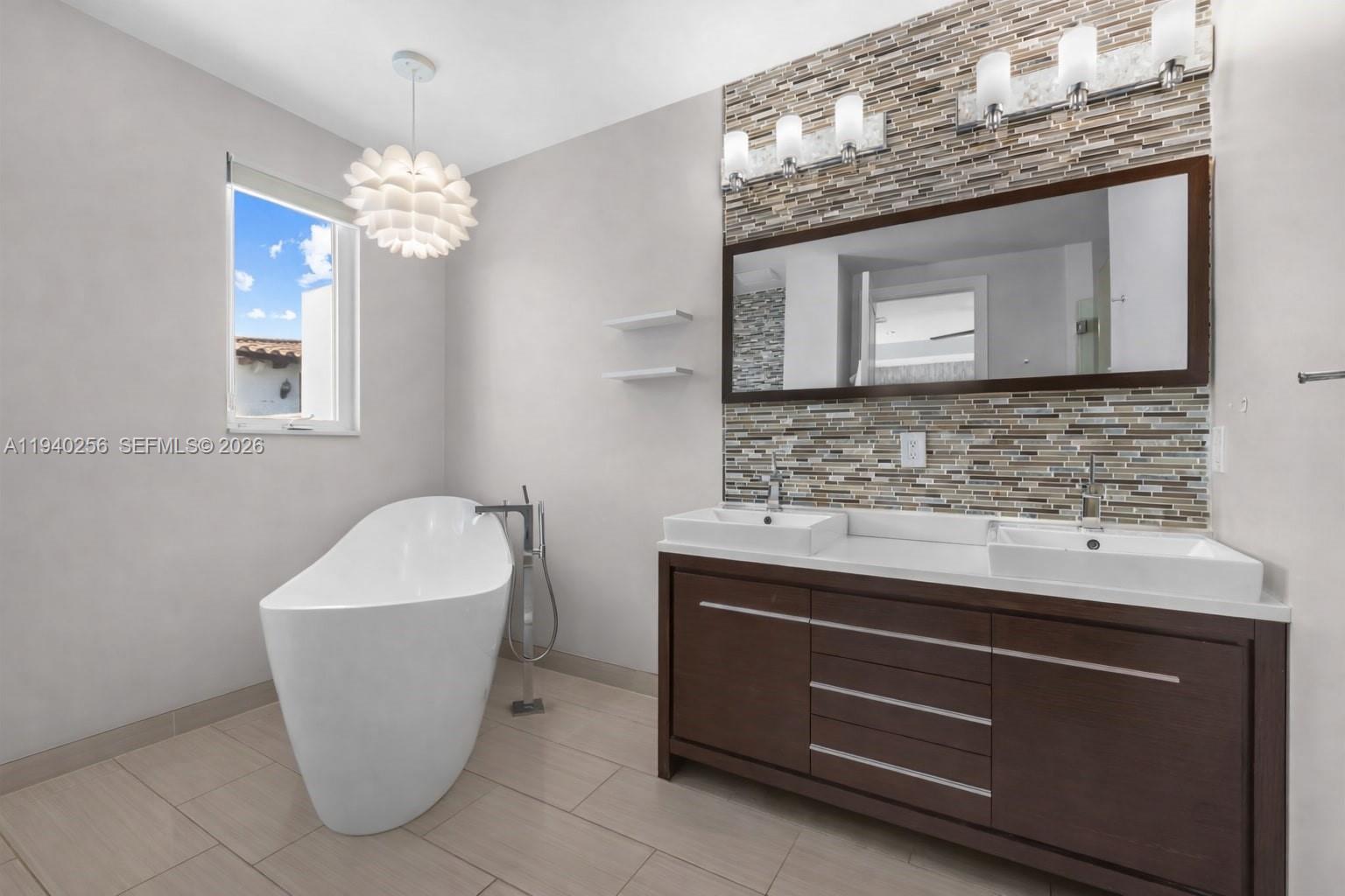 STRANAHANS SUB - Residential