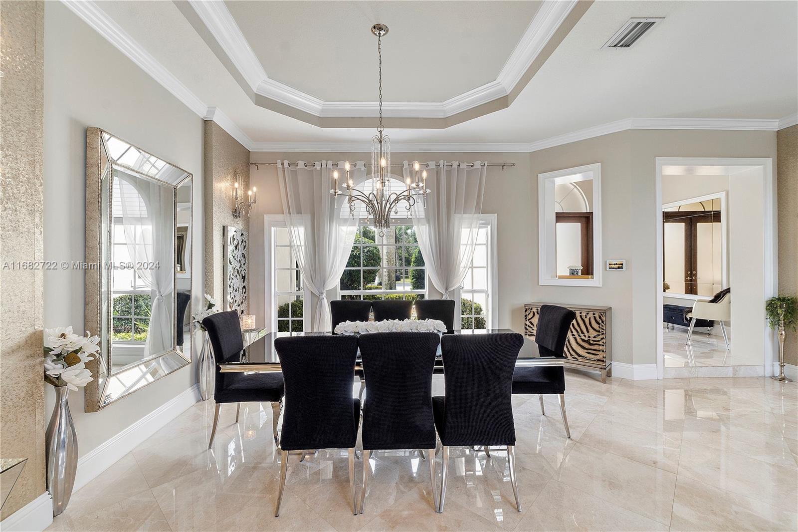 CHARLESTON OAKS - Residential