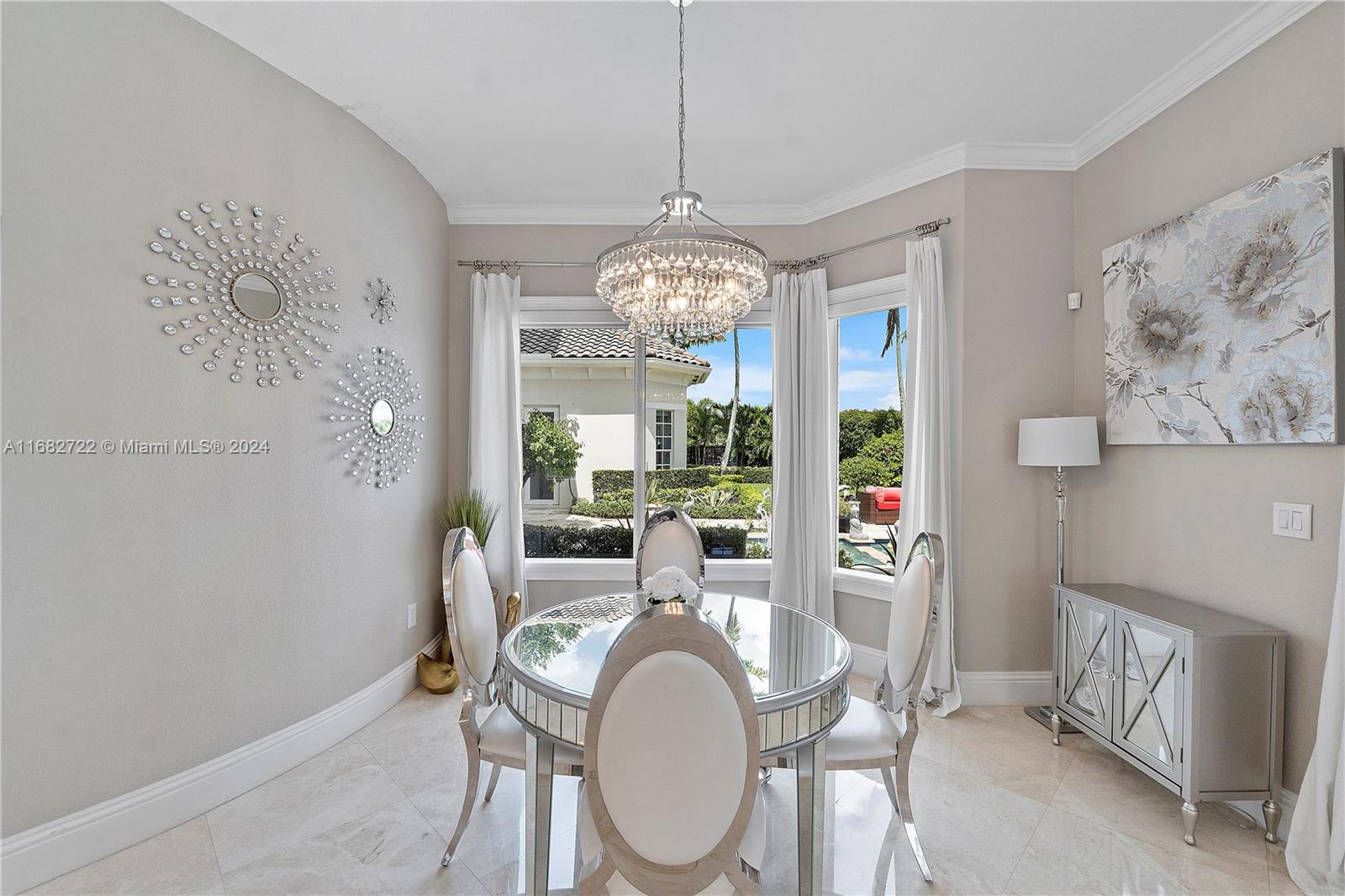 CHARLESTON OAKS - Residential