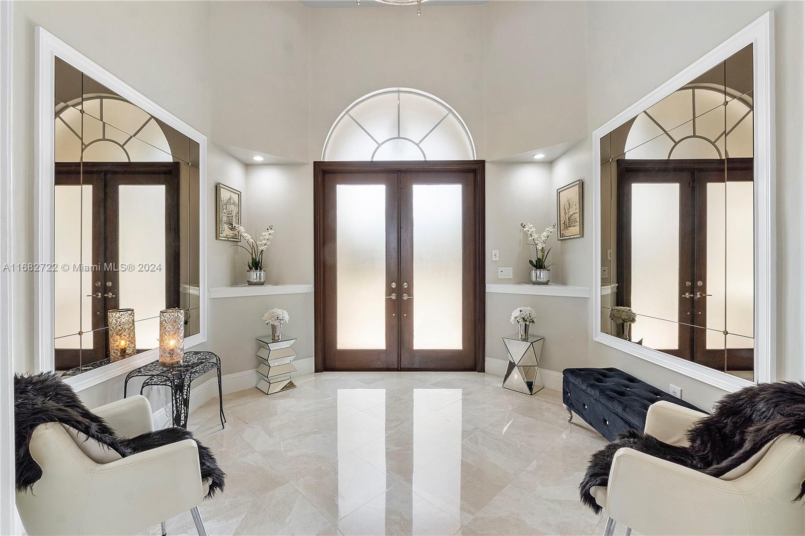 CHARLESTON OAKS - Residential