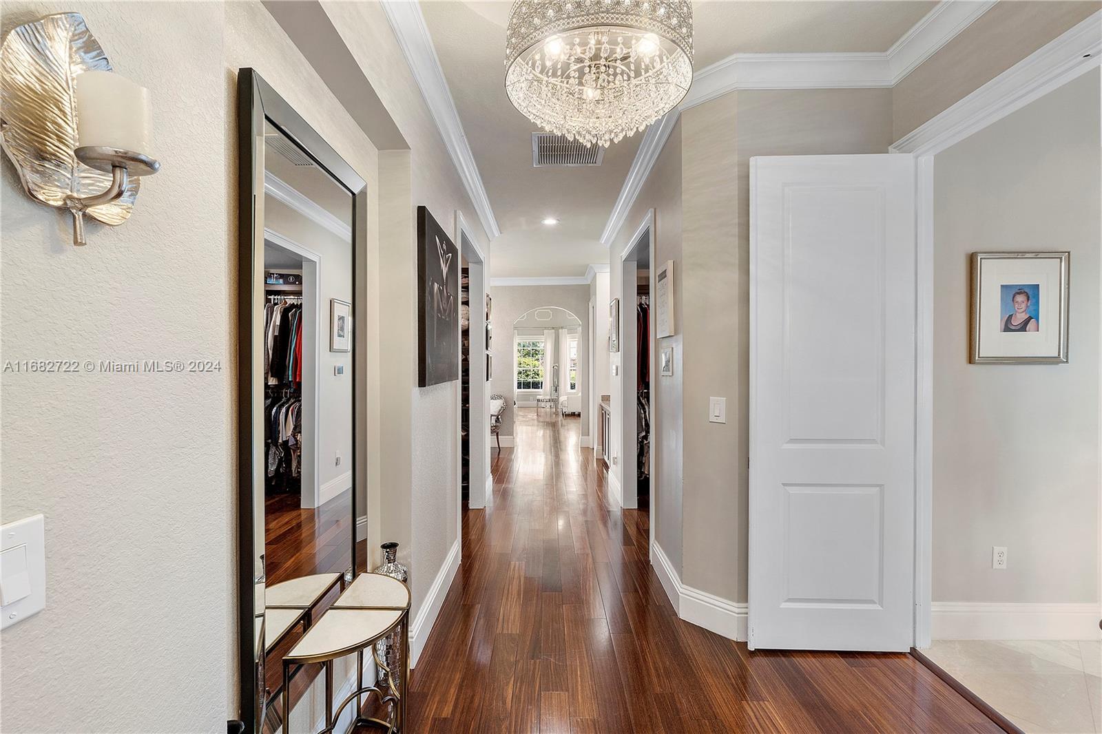 CHARLESTON OAKS - Residential