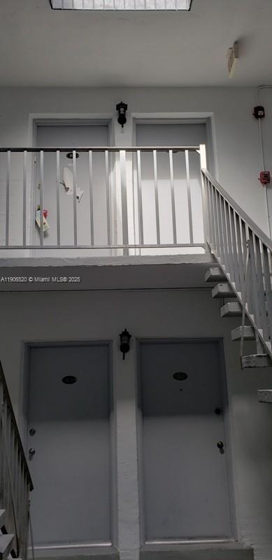 SUNSET PALMS WEST CONDO - Residential