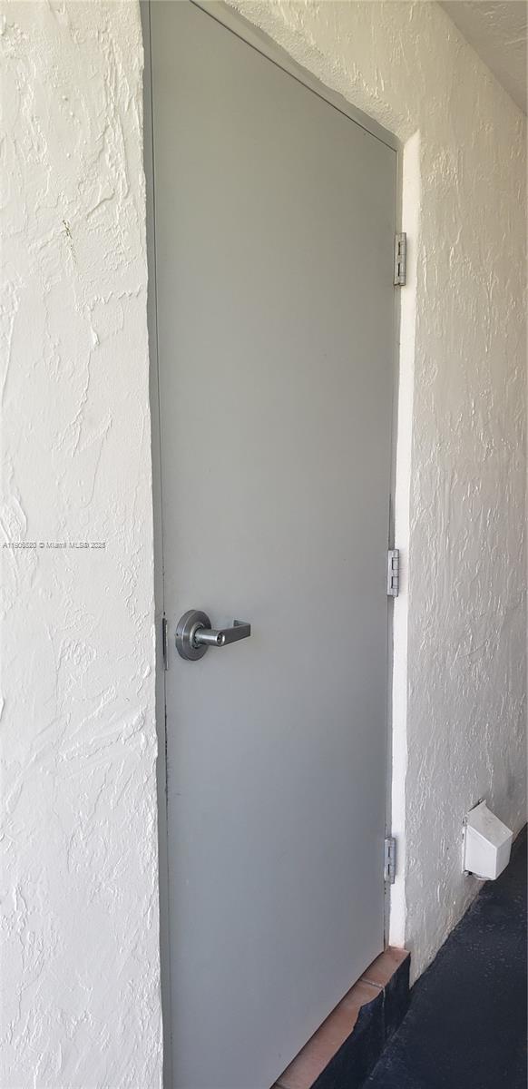 SUNSET PALMS WEST CONDO - Residential