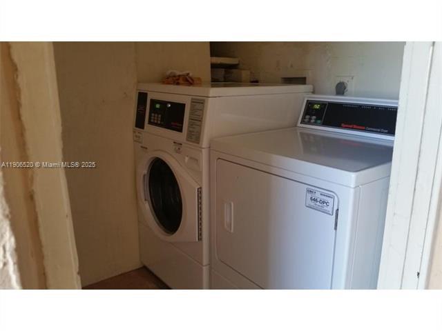 SUNSET PALMS WEST CONDO - Residential