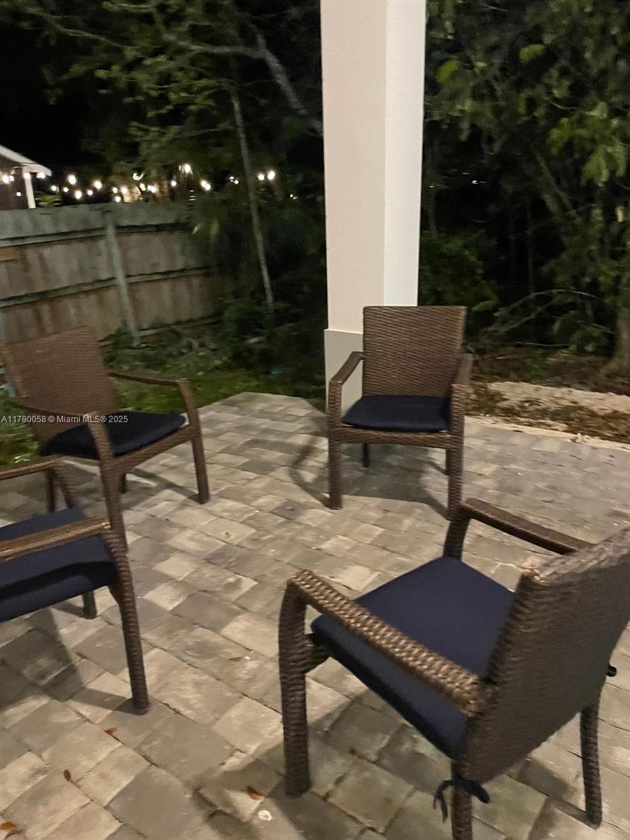 KEY LARGO BEACH - Residential