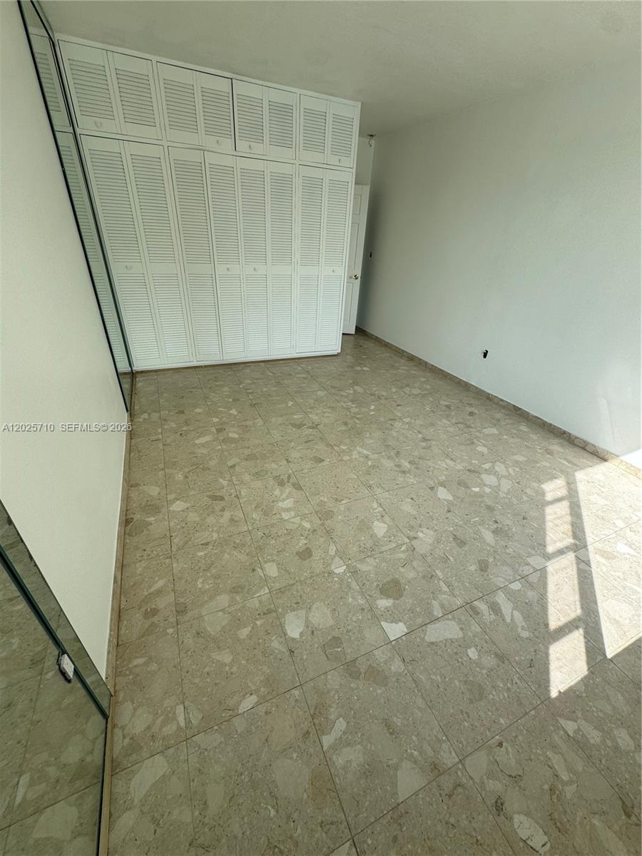 10281 E Bay Harbor Dr C1