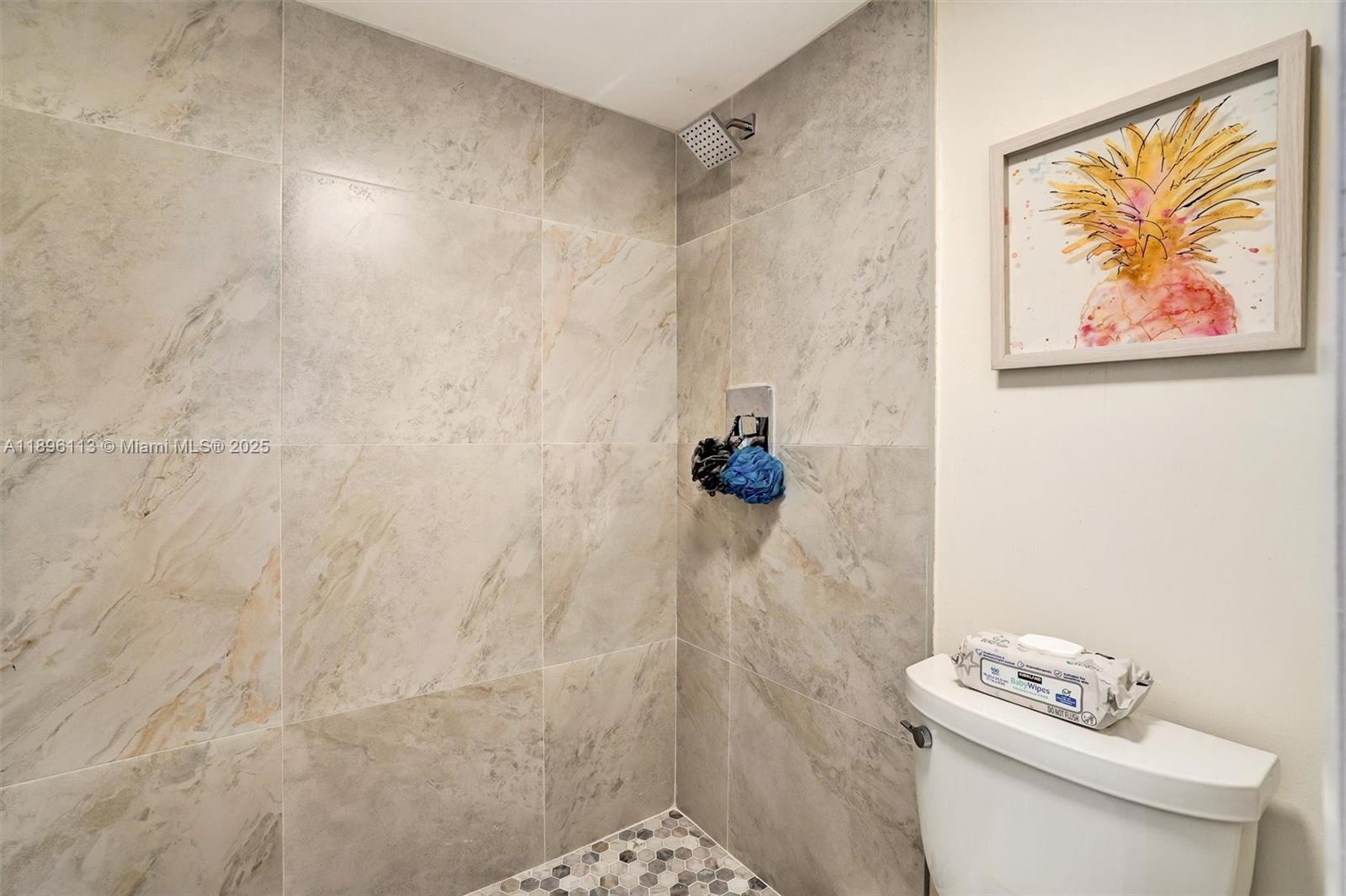 PLANTATION RACQUET CLUB - Residential