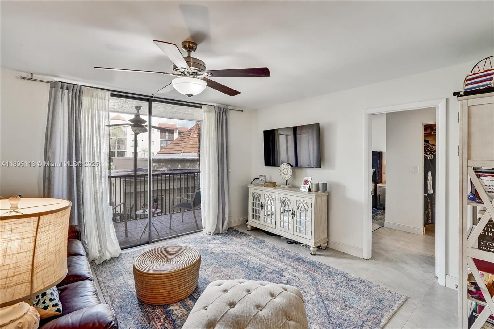 PLANTATION RACQUET CLUB - Residential