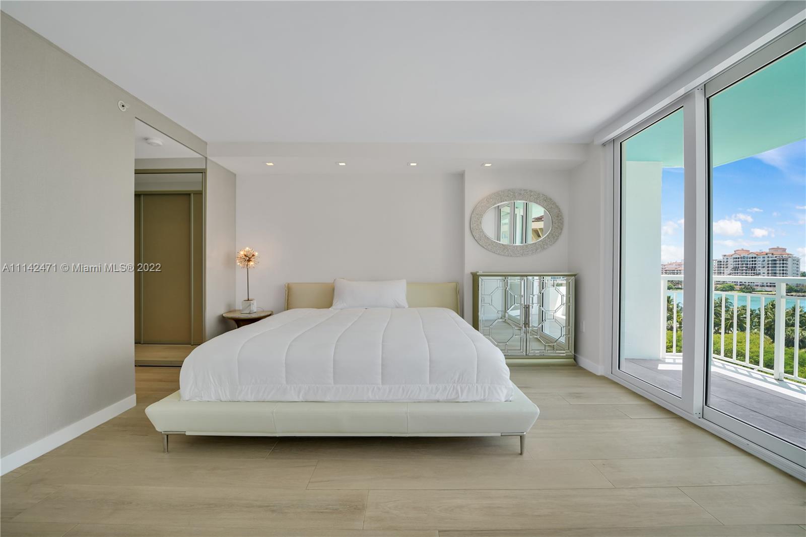 SOUTH POINTE TOWERS CONDO - Residential Lease
