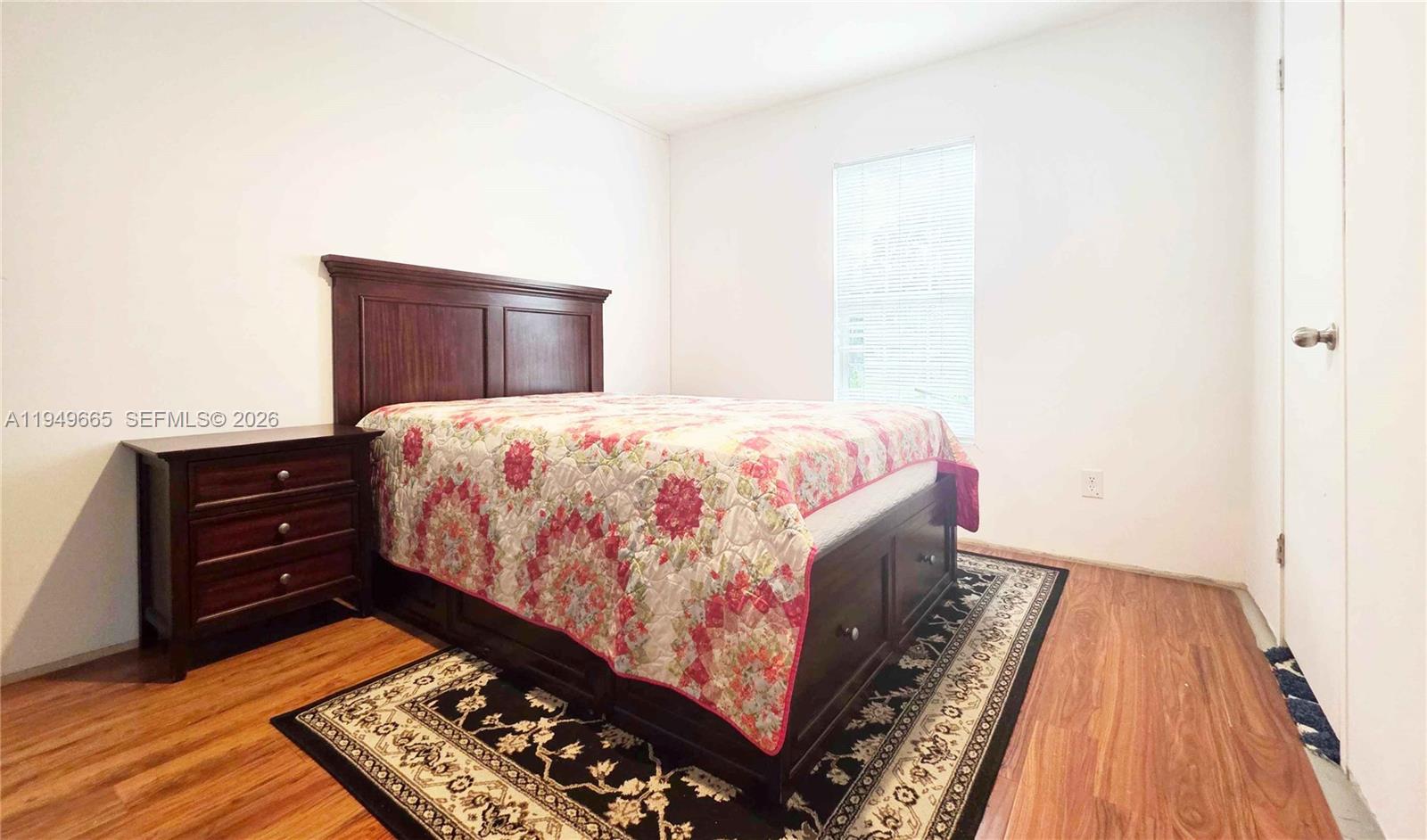 MONTURA SOUTH HALF (100804 - Residential