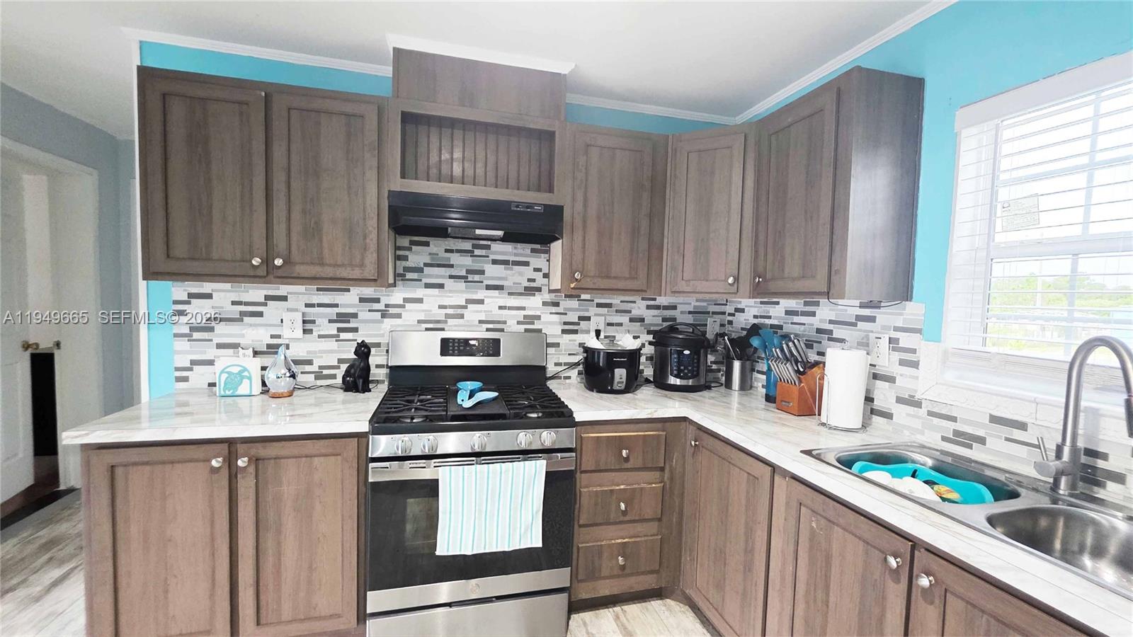 MONTURA SOUTH HALF (100804 - Residential