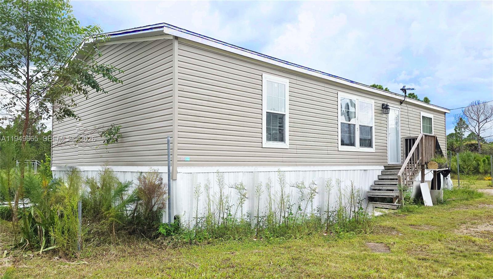 MONTURA SOUTH HALF (100804 - Residential