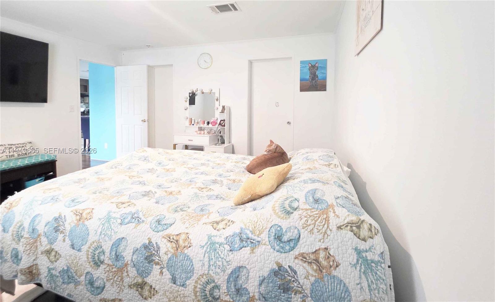 MONTURA SOUTH HALF (100804 - Residential