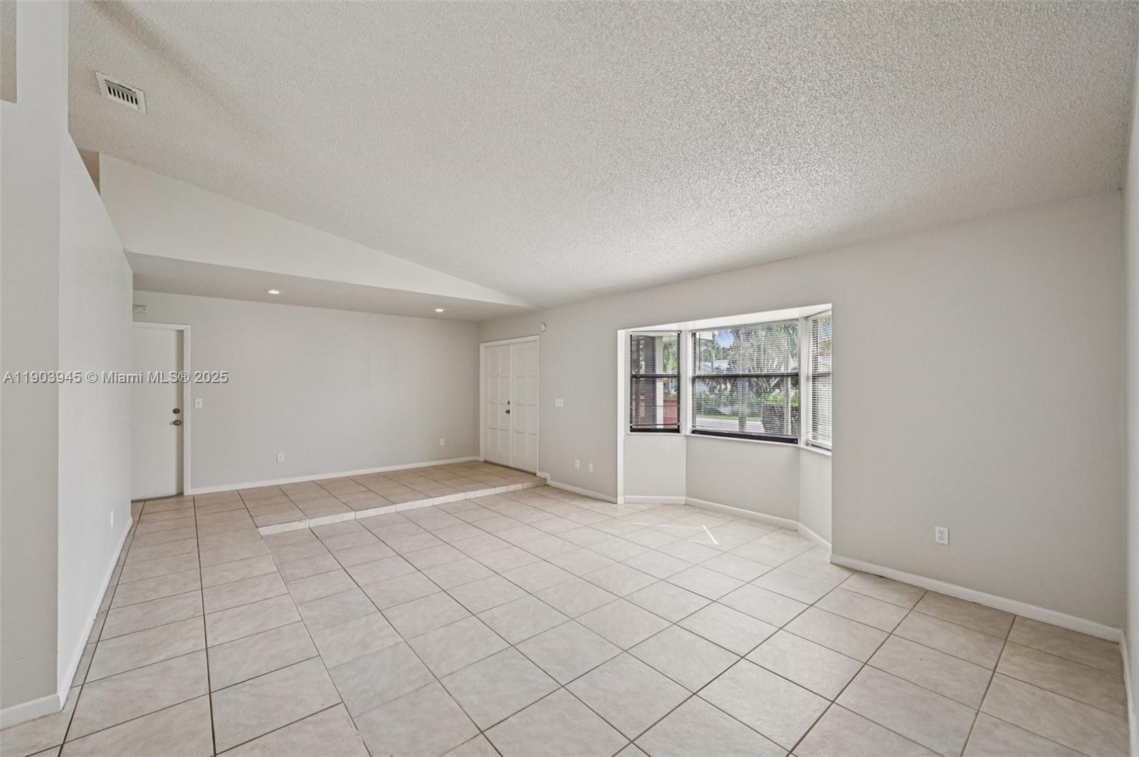 PORT ST LUCIE SECTION 13 - Residential