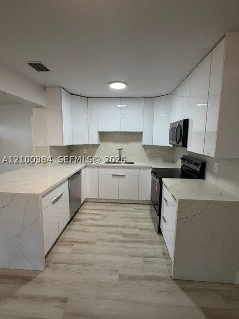 3100 SW 67th Ter