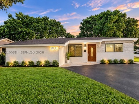 Photo of 3100 SW 67th Ter, Miramar, FL 33023 (MLS # A12100384)