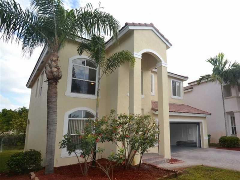 This charming home boasts fresh paint, vaulted ceilings, arched windows, new carpet, tile floors, plus a gorgeous open kitchen w/granite countertops, s.s. appliances. Enjoy peace of mind and the best quality ownership for a rental in the area. ONLY ONE MO NTH DEPOSIT REQUIRED for qualified tenants. All kitchen appliances installed and maintained by landlord. One or Two year leases welcome in this beautiful home. PET FRIENDLY (some restrictions may apply). Easy to show - Vacant.