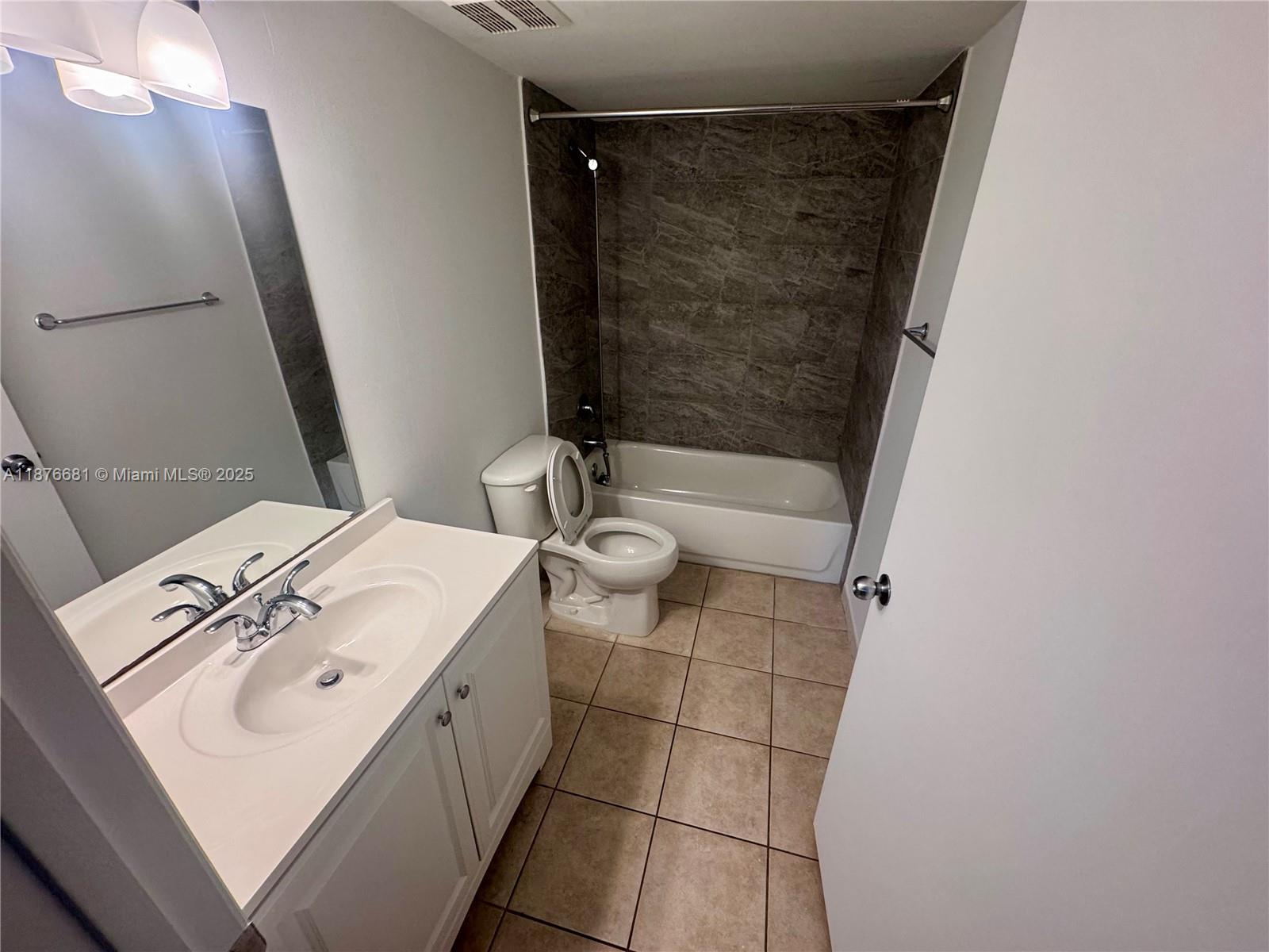 THE CITADEL CONDO - Residential Lease