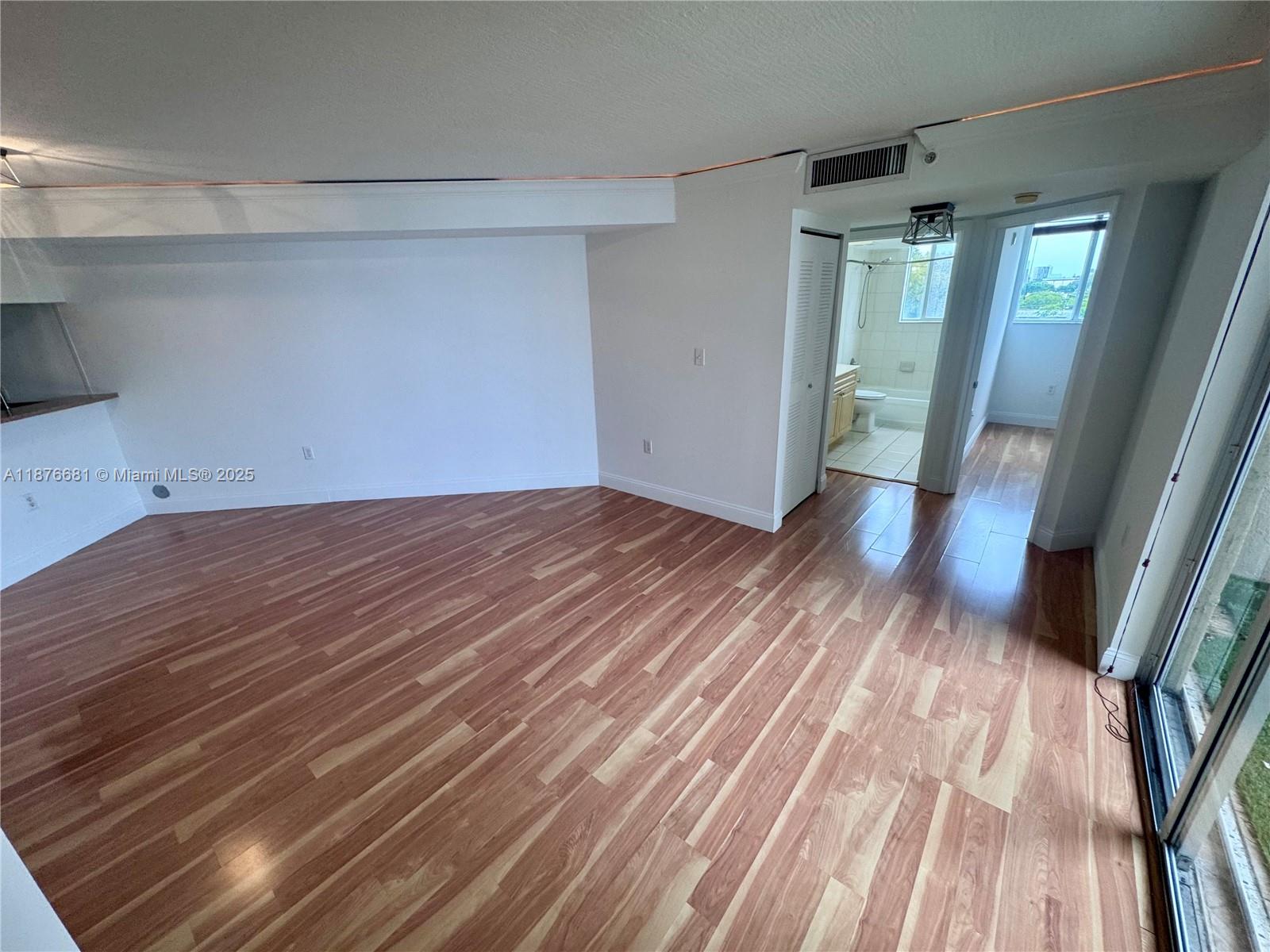 THE CITADEL CONDO - Residential Lease