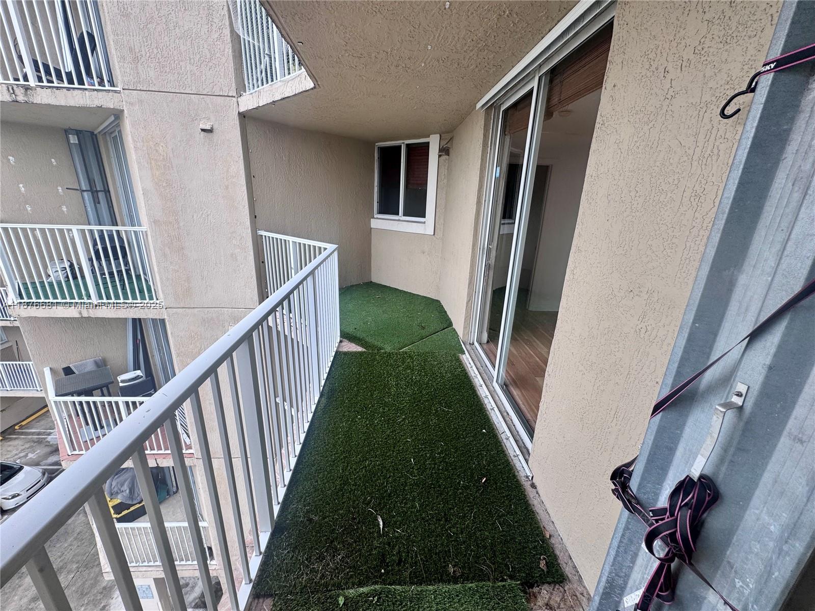 THE CITADEL CONDO - Residential Lease