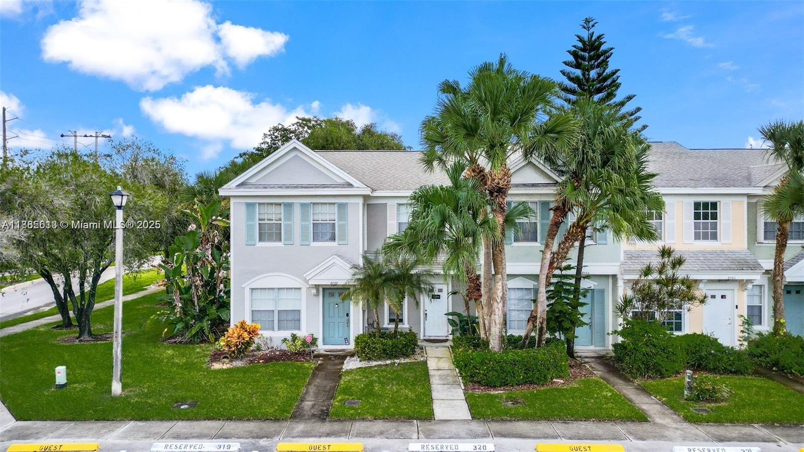 Spacious and Bright 1 Bedroom, 1 LOFT/Den, 1 full bathroom & 1 half bathroom. WASHER AND DRYER, GAS STOVE AND WATER HEATER. STORAGE. WATER VIEW with screened in patio. ASSIGNED PARKING SPACE IN FRONT OF RESIDENCE. Easy access to Sawgrass Mall and Major Highways "A"RATED SCHOOLS. Easy to Show.