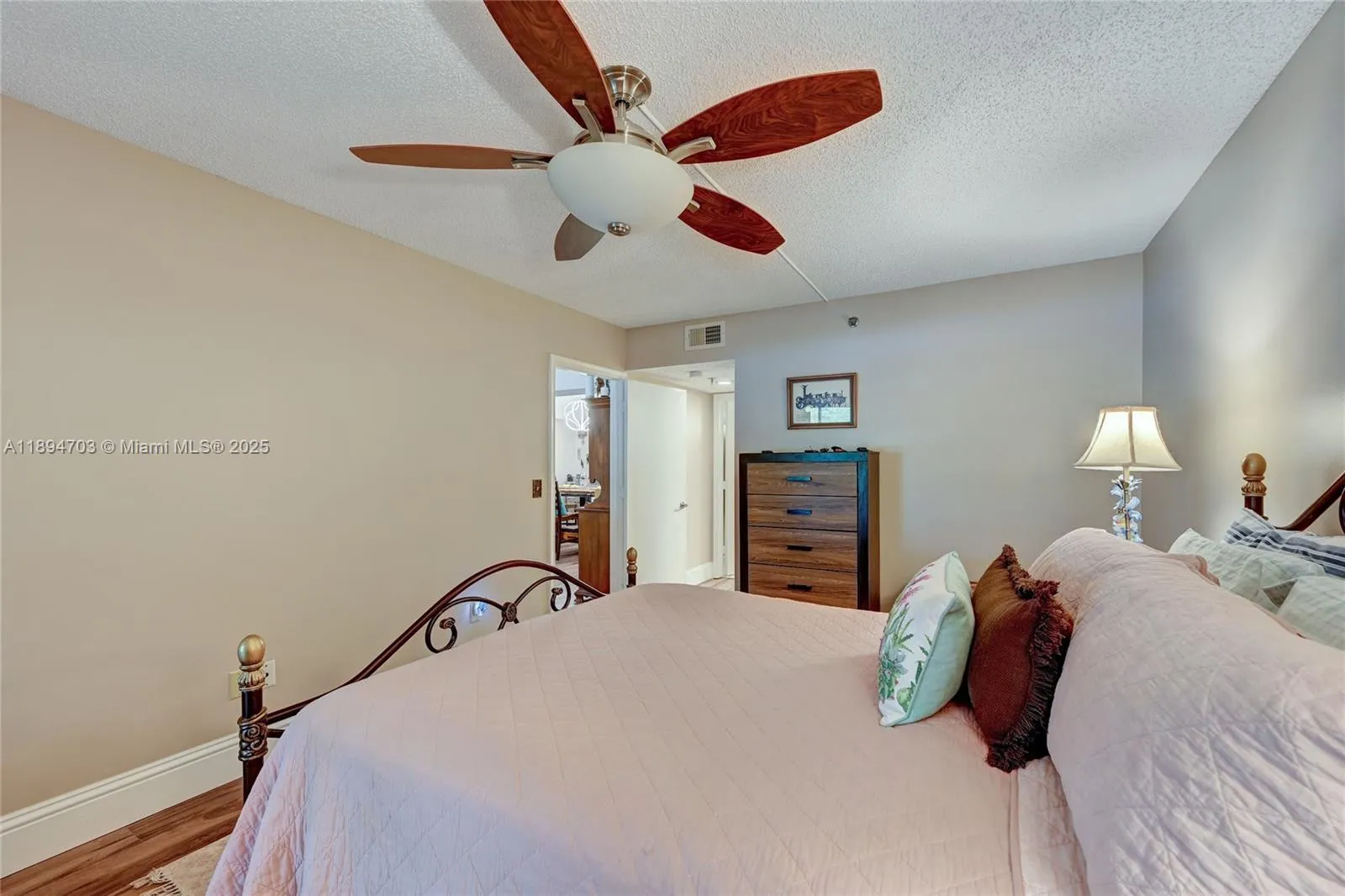 Boca Raton, Florida 33428, United States, 2 Bedrooms Bedrooms, ,2 BathroomsBathrooms,Residential,Active,226660