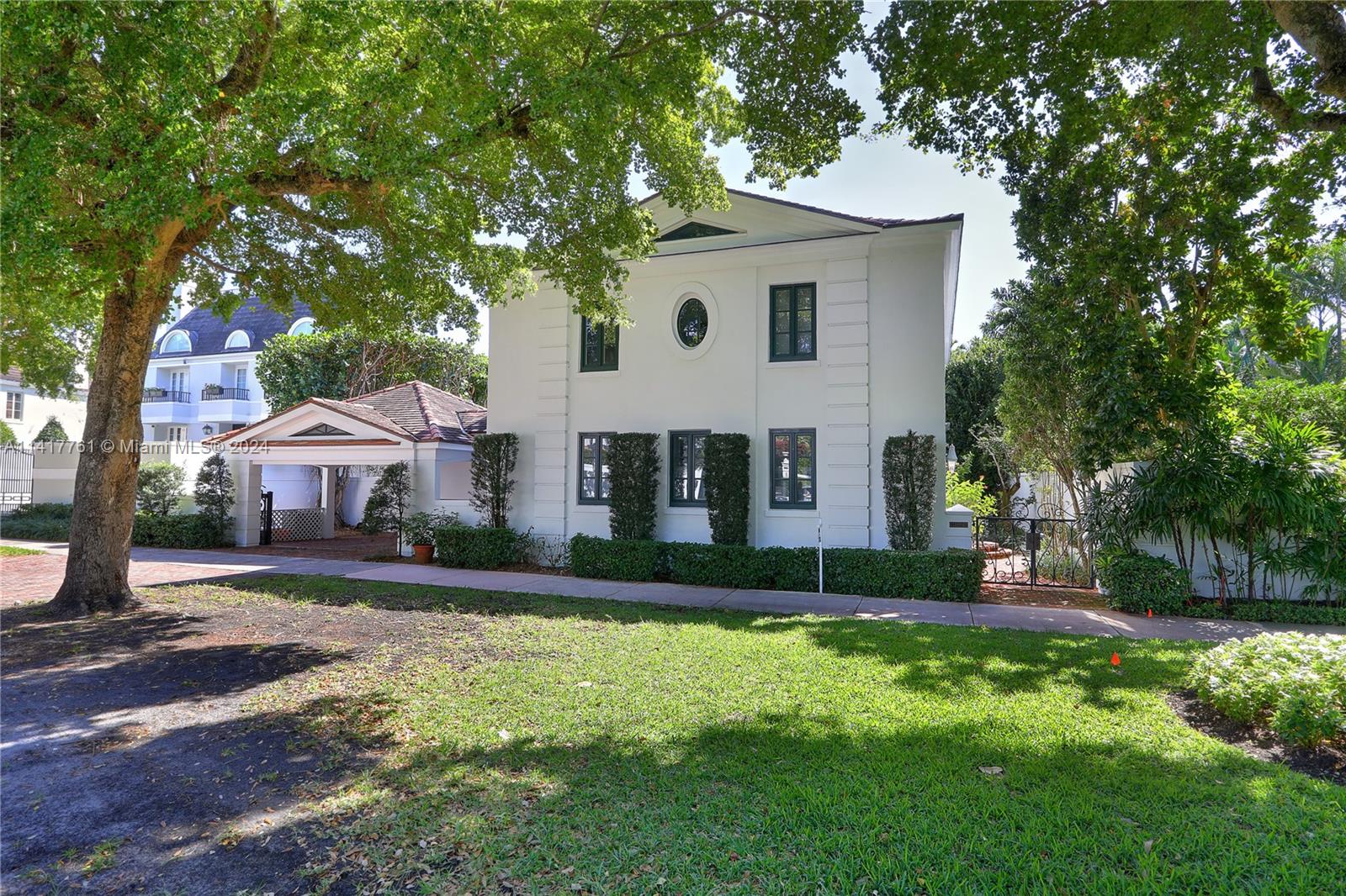 C GABLES RIVIERA SEC 12 - Residential