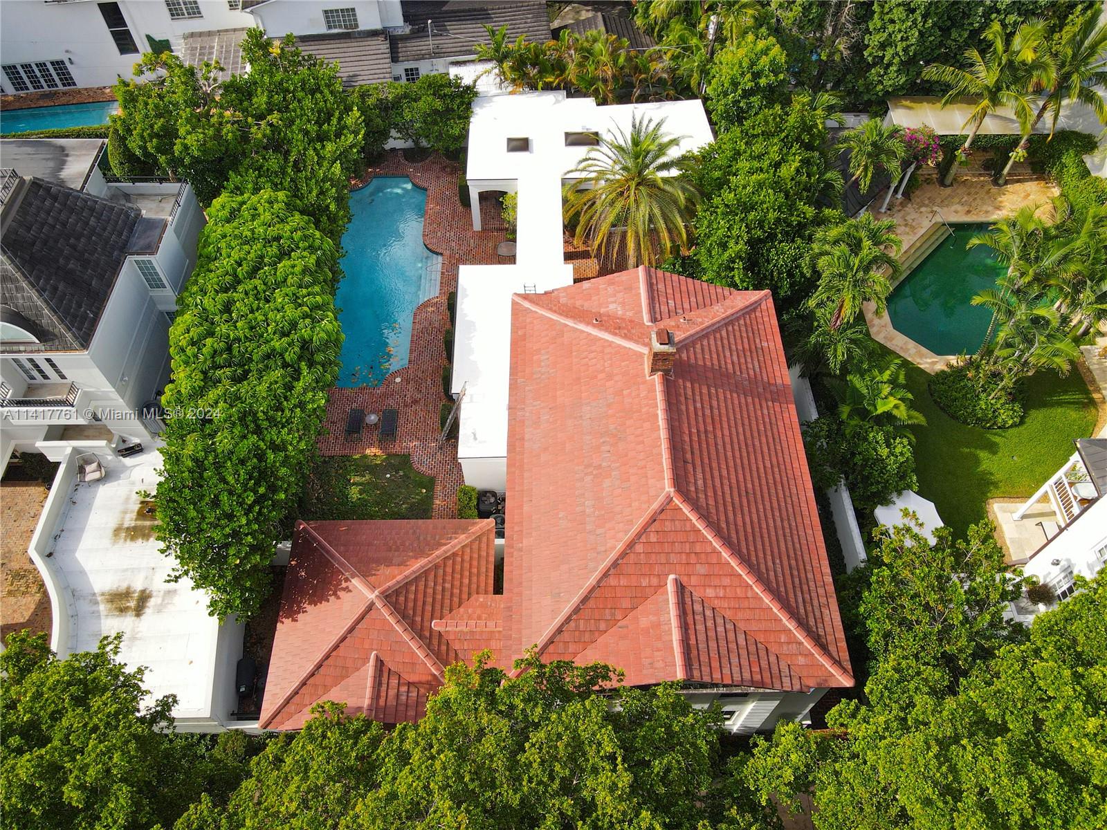 C GABLES RIVIERA SEC 12 - Residential