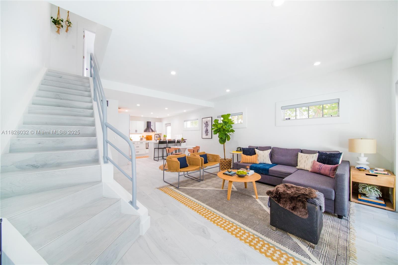 835 Jefferson Ave 4