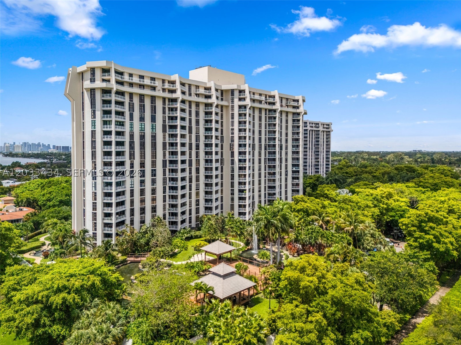 1000 QUAYSIDE TER 1604