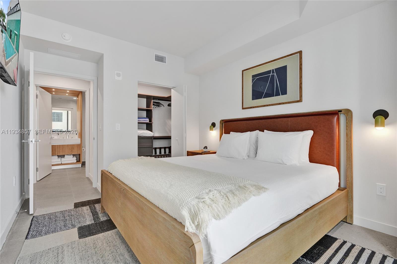 Crosby Miami World Center - Residential