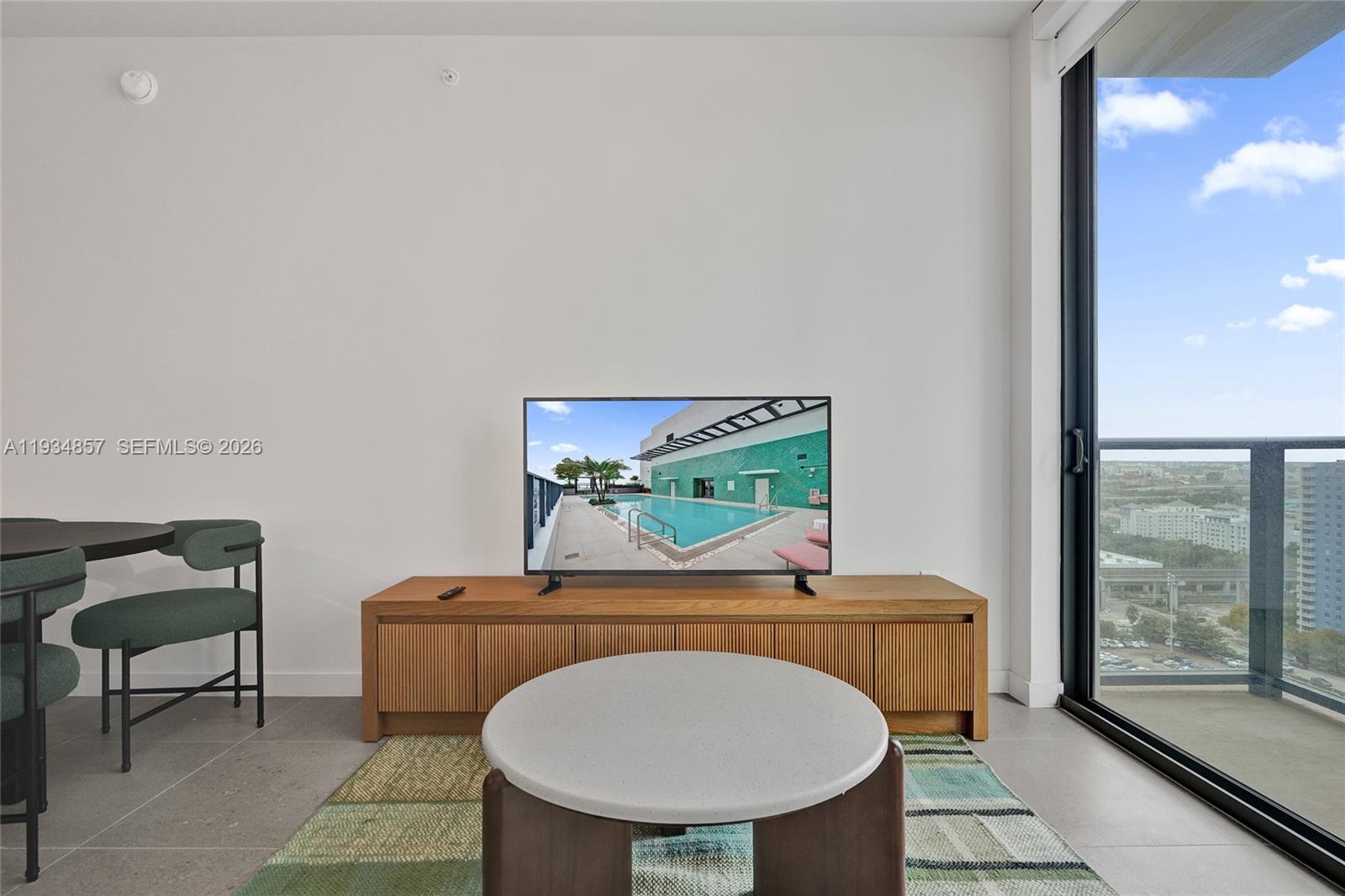 Crosby Miami World Center - Residential