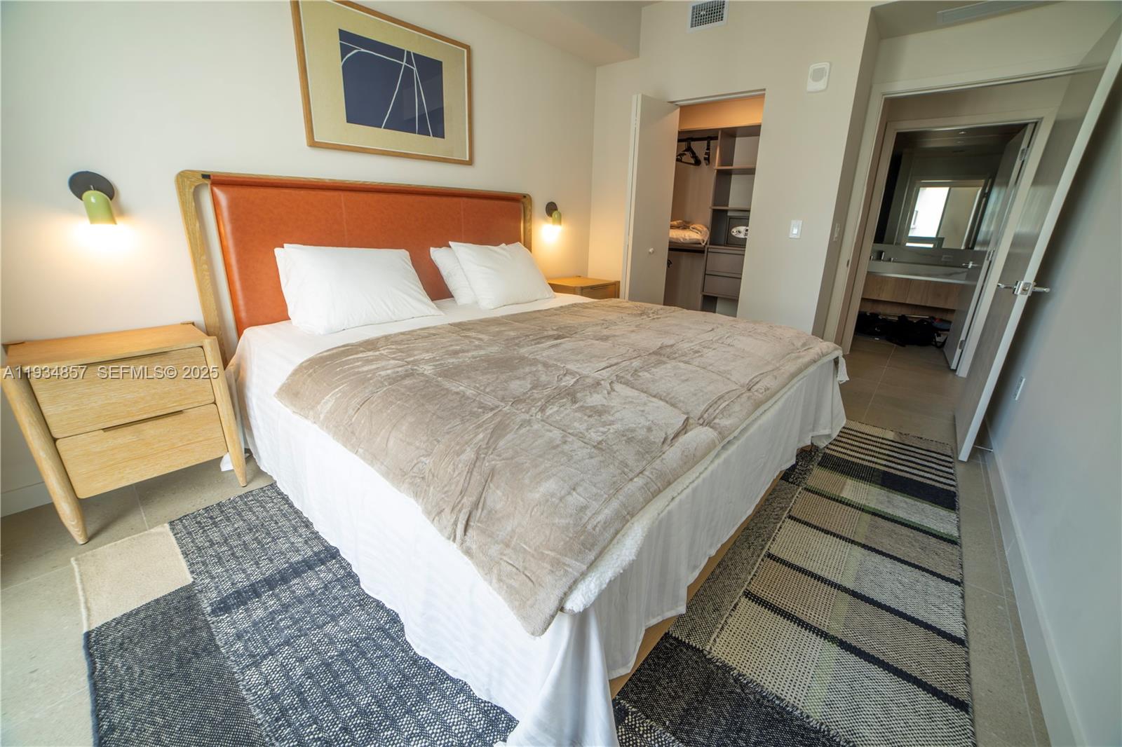 Crosby Miami World Center - Residential