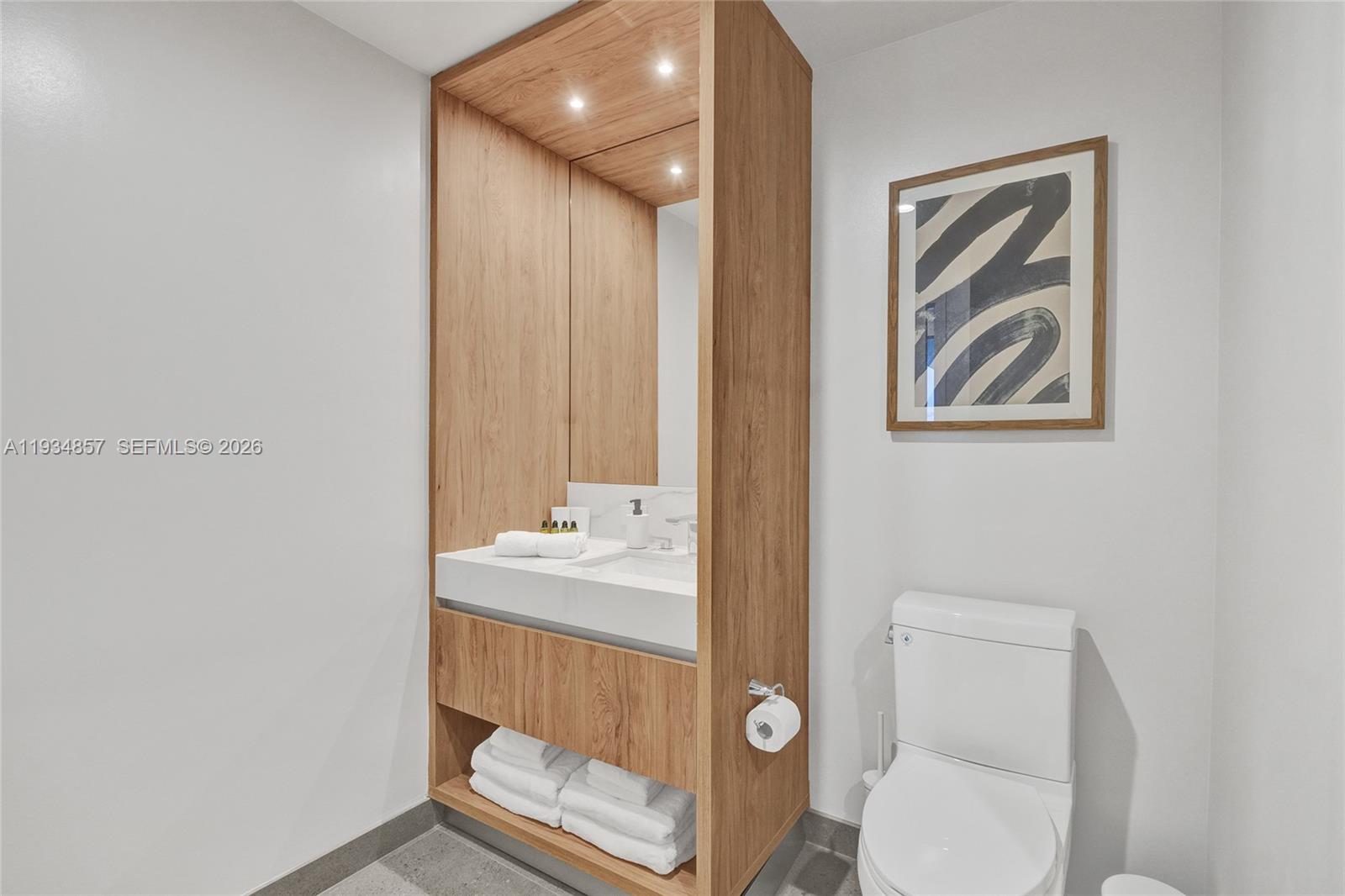 Crosby Miami World Center - Residential