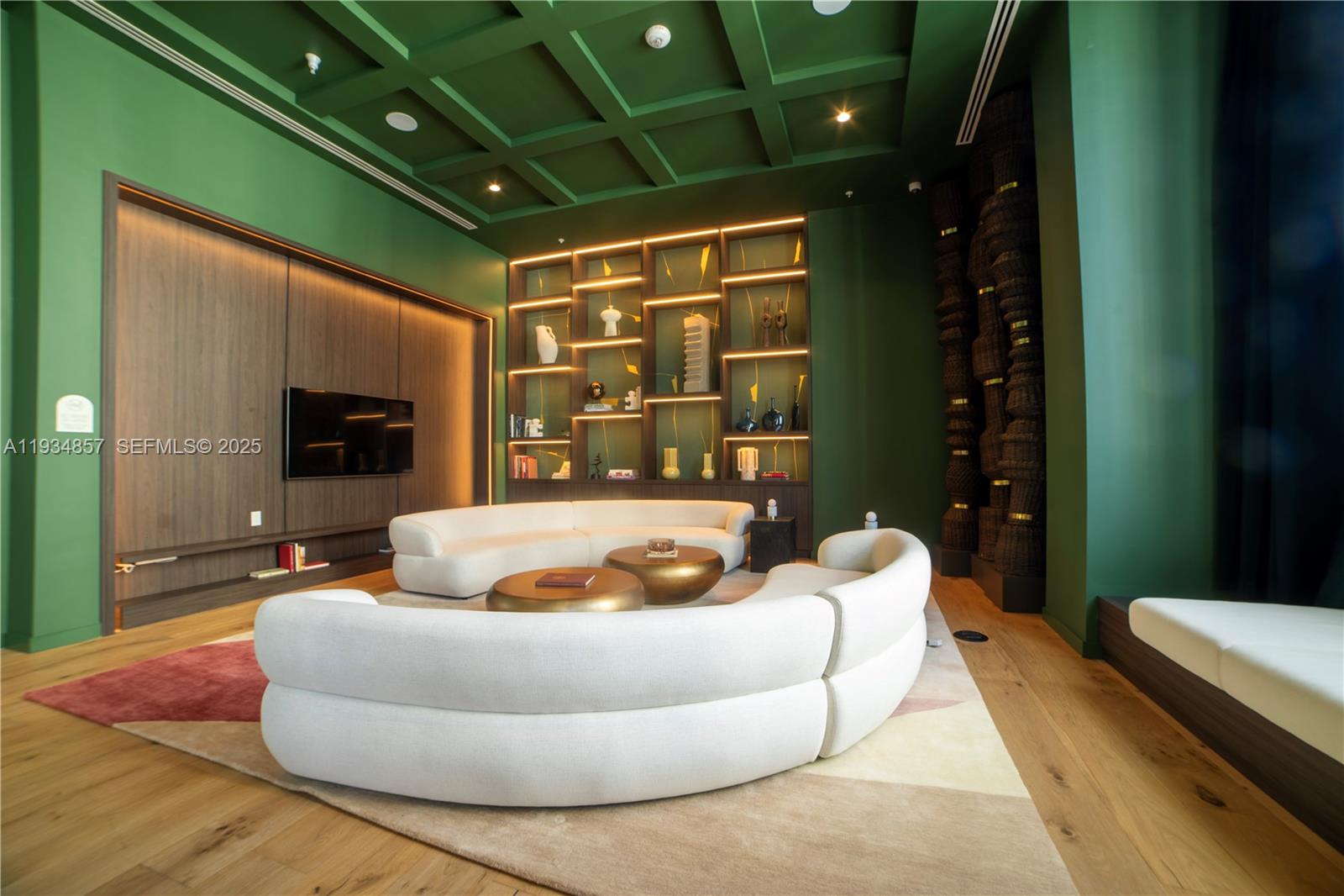 Crosby Miami World Center - Residential