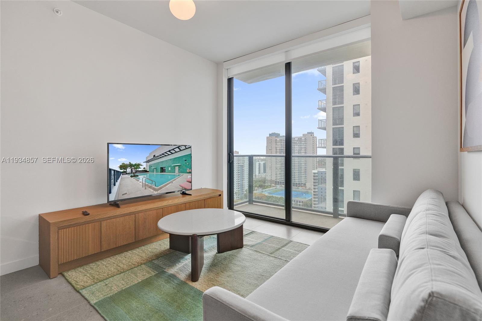 Crosby Miami World Center - Residential