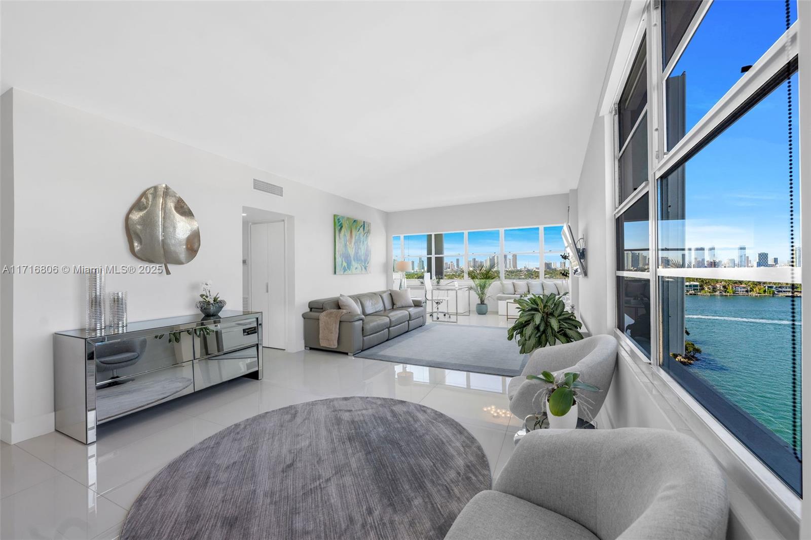 3 Island Ave 10D