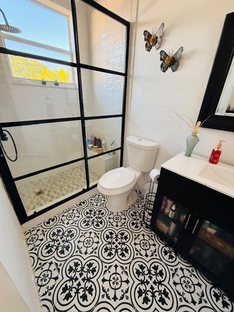 MARBELLA COVE - Residential