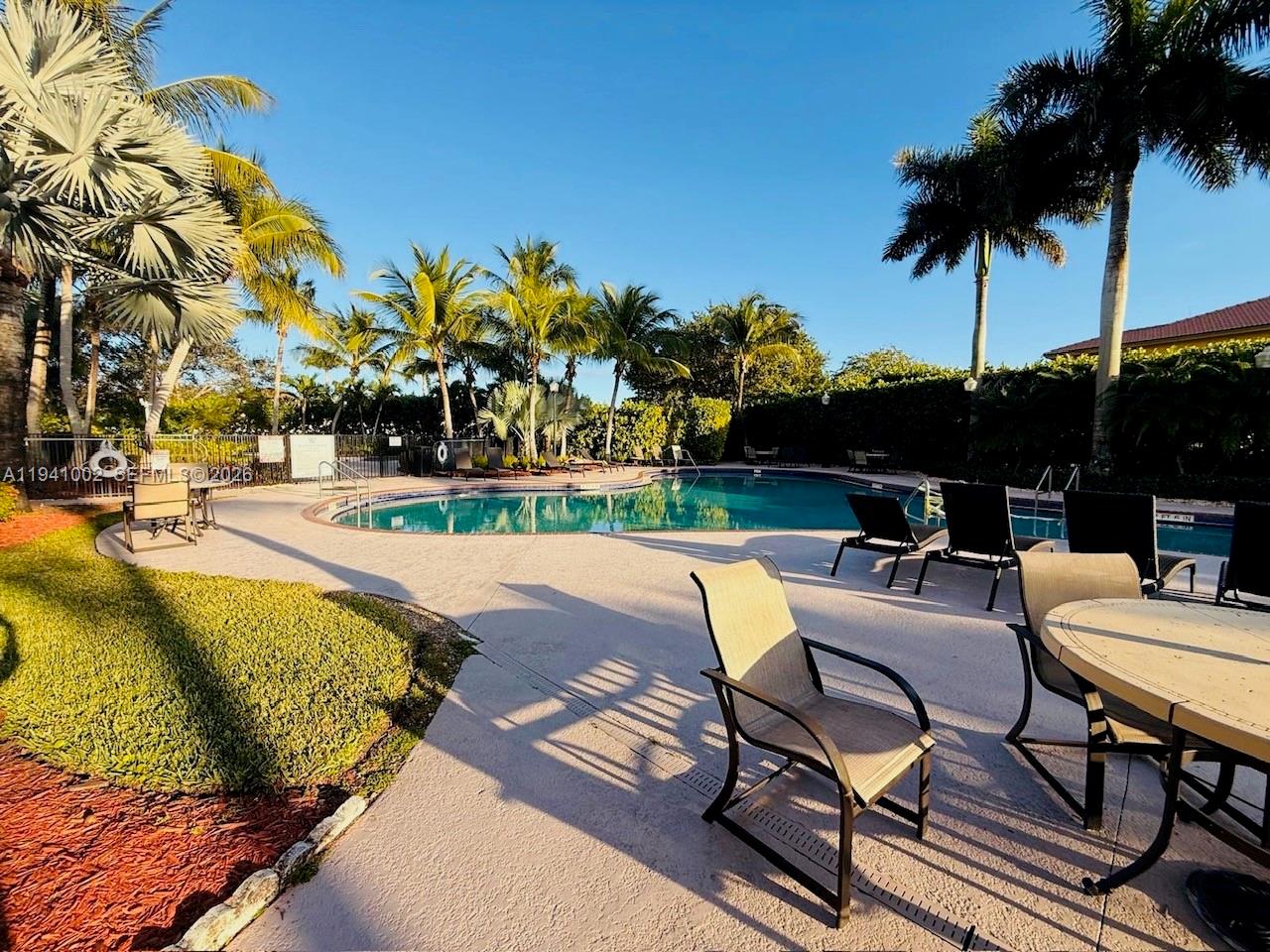 MARBELLA COVE - Residential