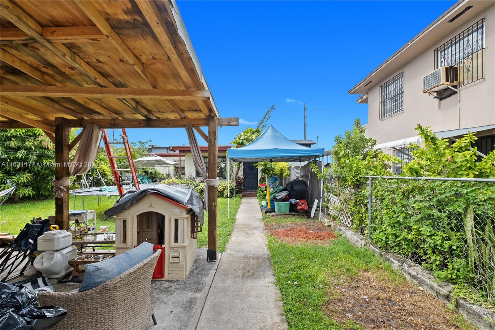 CLAYTON HEIGHTS - Residential Income